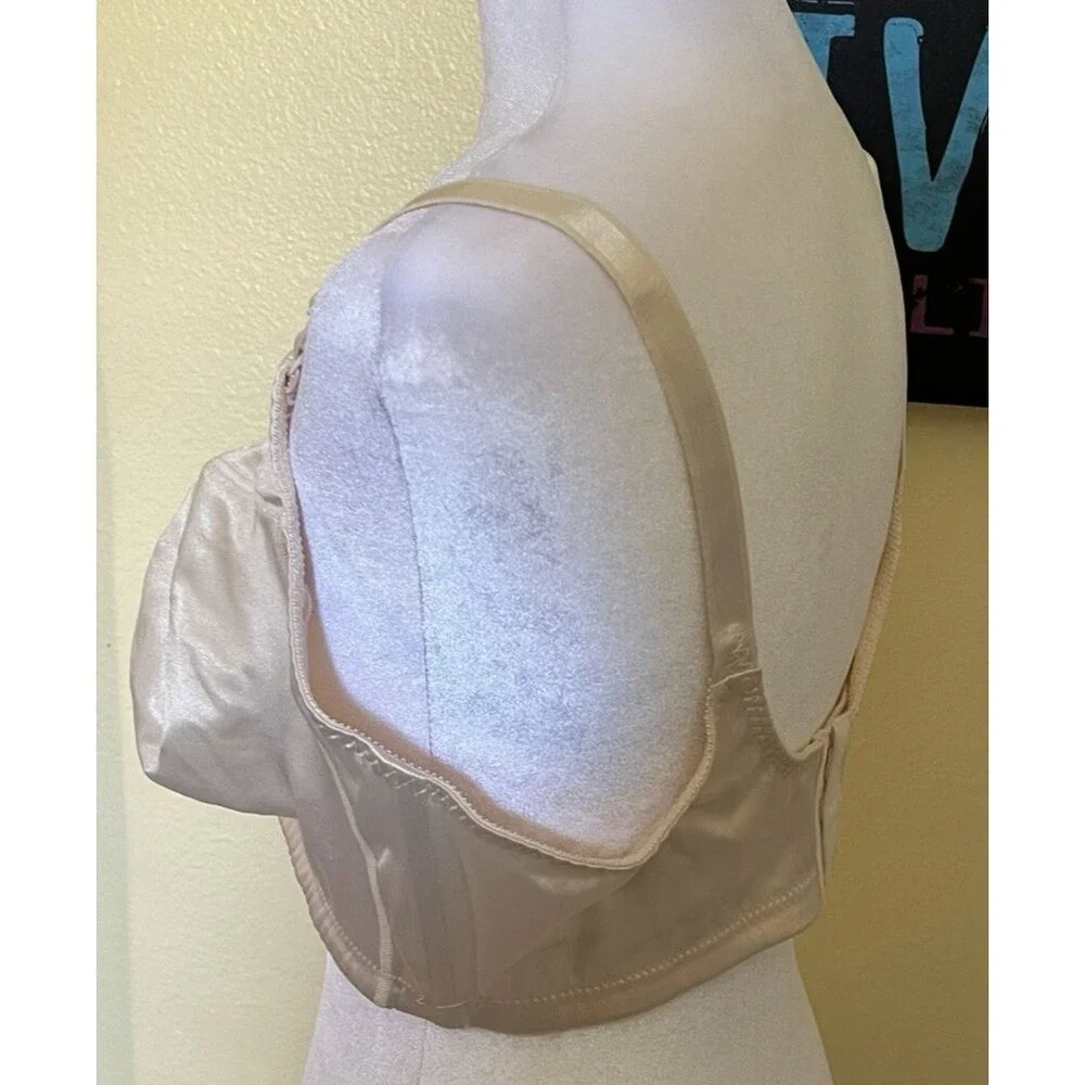 Bali Women's 40DD Double Support Wireless Full Coverage Beige Bra 3820